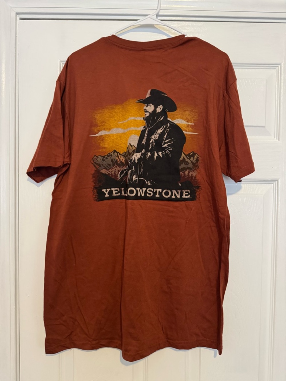 Men’s XL Yellowstone Logo Short Sleeve Tee - Rust Brown (NEW)